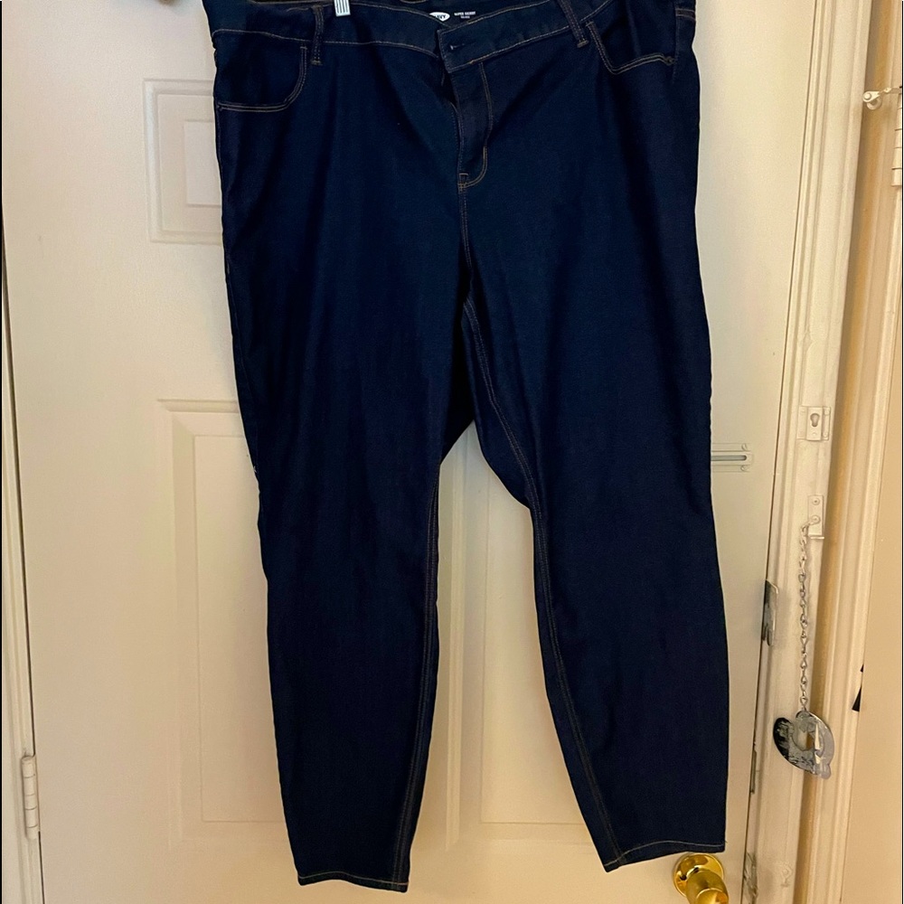 Old Navy Super Skinny Mid rise dark jeans